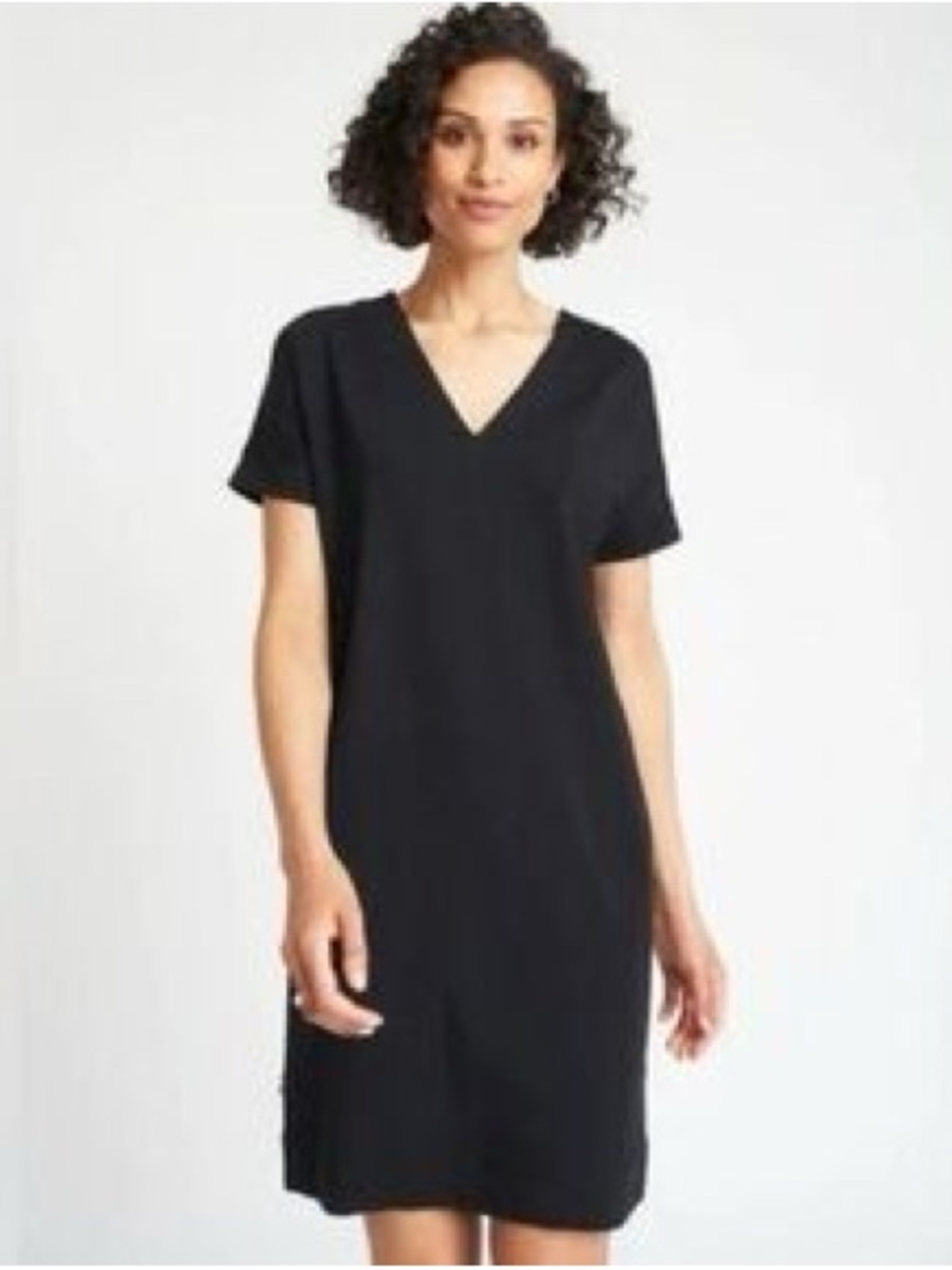 KIT AND ACE Black V-Neck T-Shirt Dress